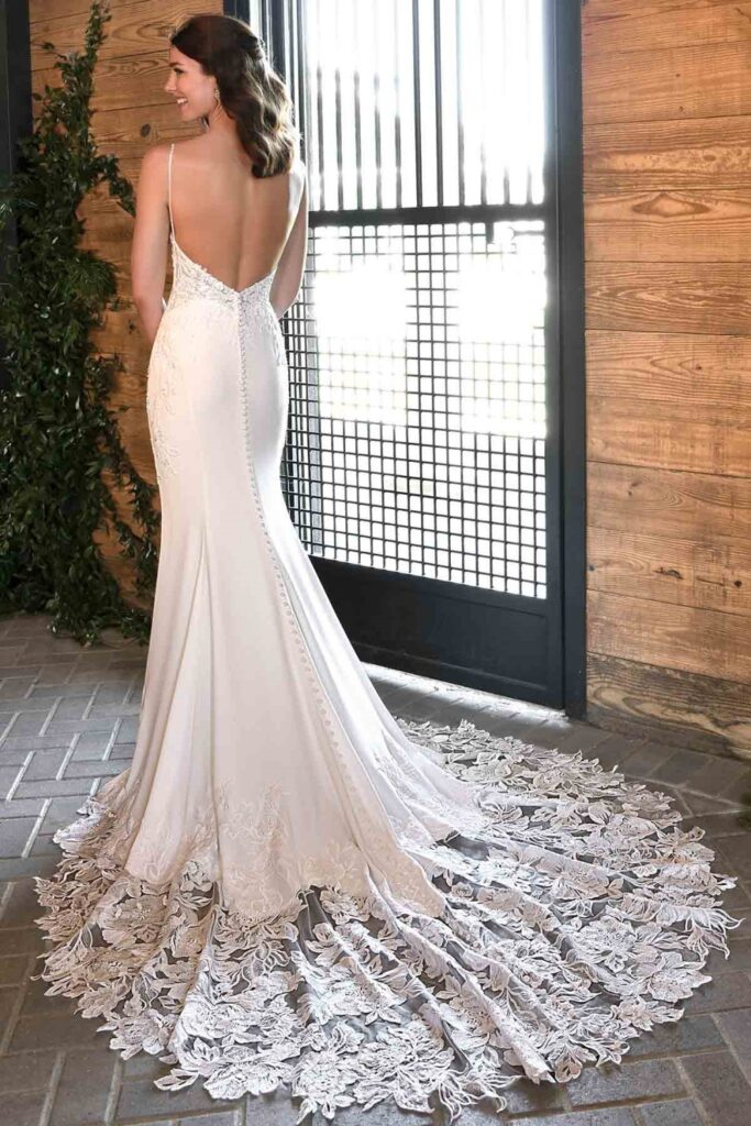 Essense-of-Australia-D3458-trouwjurk-2