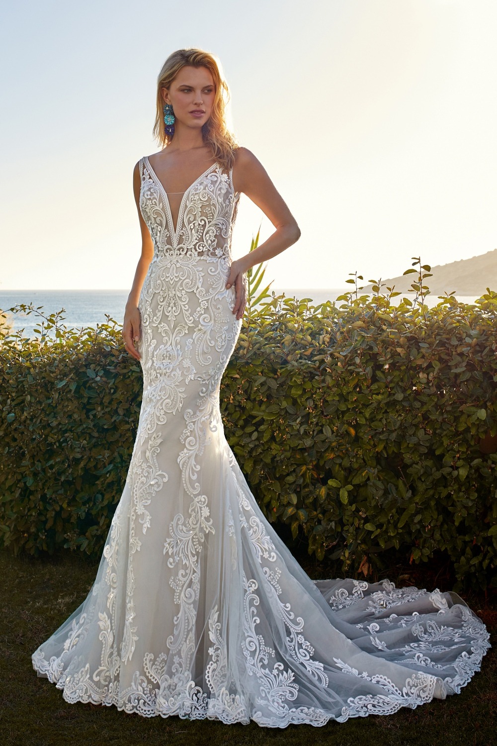 Trouwjurk 8145 Cosmobella