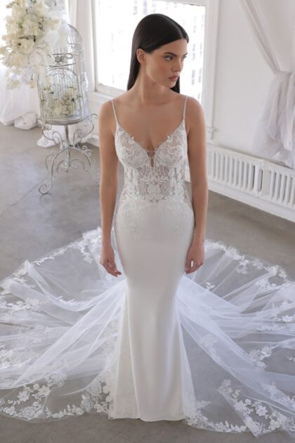 Trouwjurk OPAL Blue By Enzoani