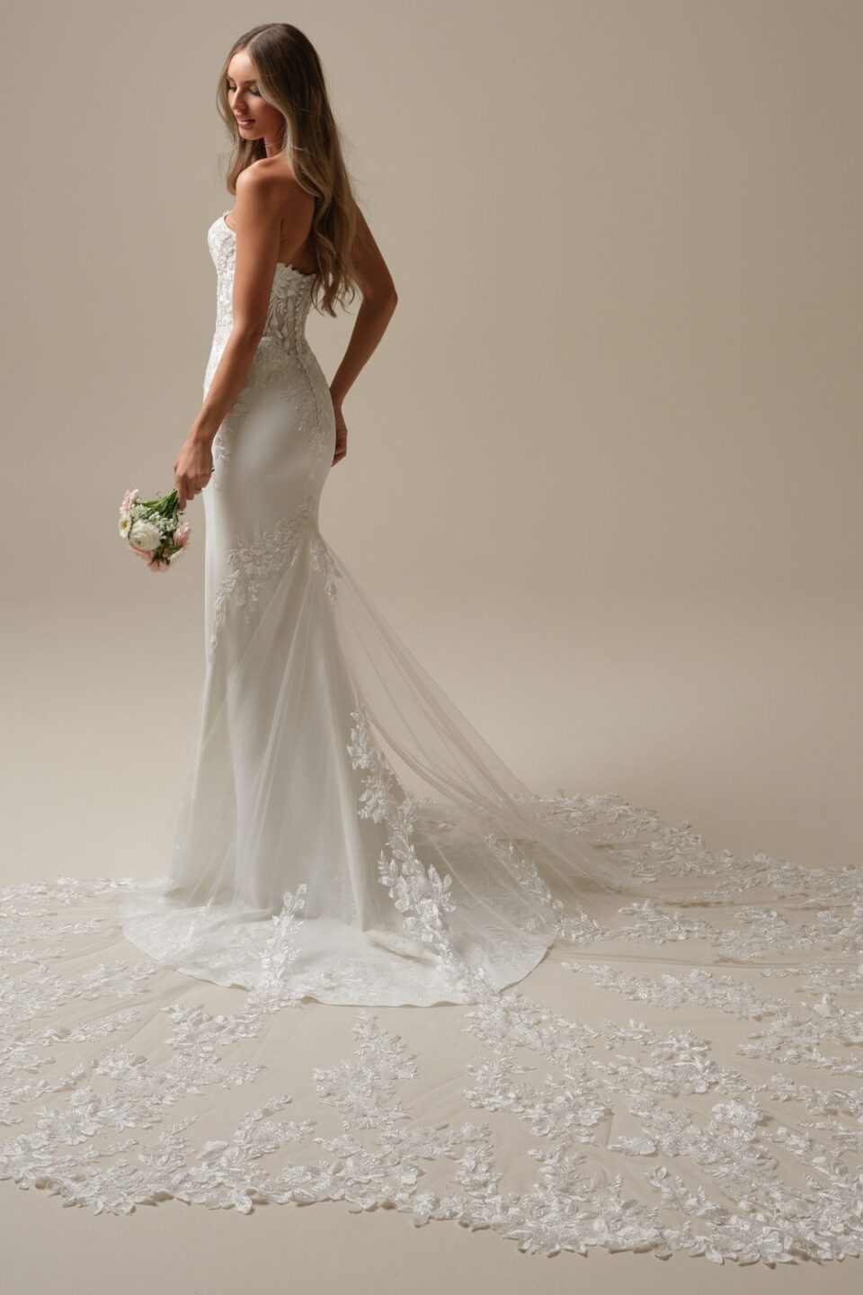 Trouwjurk YARA Maggie Sottero 1