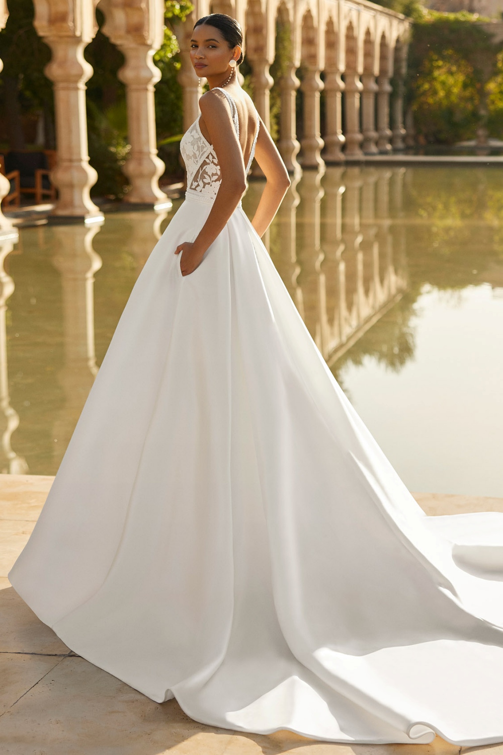 Trouwjurk OREA Rosa Clara 1