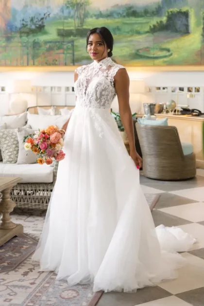 Trouwjurk D3929 Essense of Australia