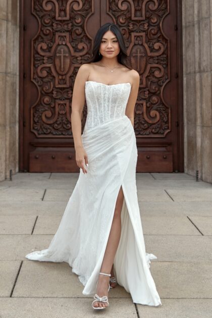 Trouwjurk D4091 Essense of Australia