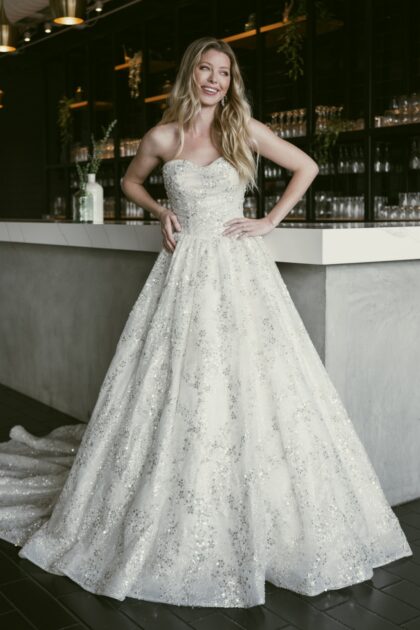 Trouwjurk D4057 Essense of Australia