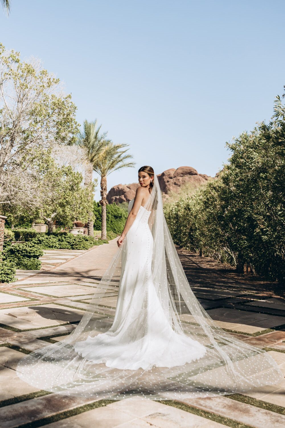 8056-stella-york-bruidsjurk 3