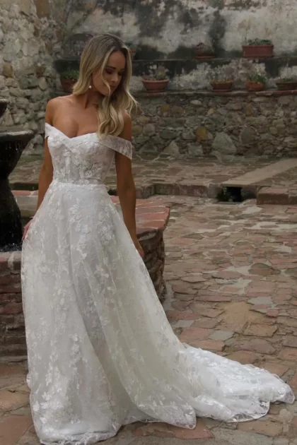 Trouwjurk 7502 Stella York