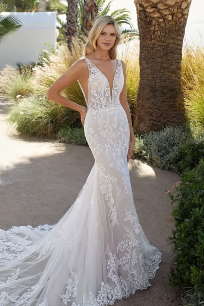 Trouwjurk 8130 Cosmobella